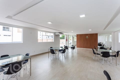 Image 32 - 250924